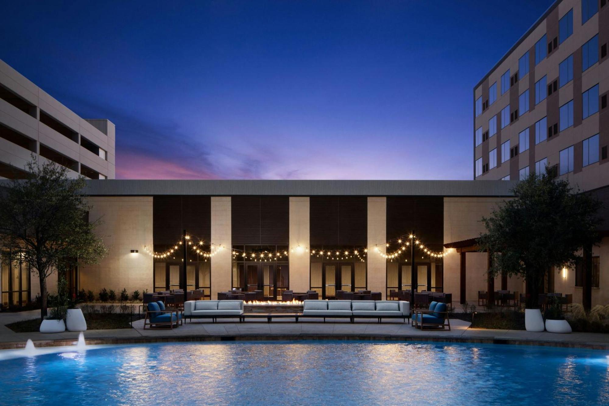 Marriott Dallas Allen Hotel&Convention Center Esterno foto